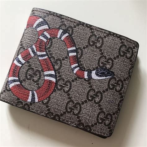 how to spot a fake mens gucci wallet|gucci knockoff wallet.